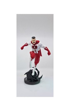 Omni-man Omni Man İnvincible 18 Cm Figür Omni-man Omni Man İnvincible 18 Cm Figür
