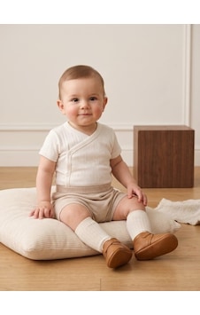 Zekids Bebek Yarım Kollu Kruvaze Çıtçıtlı Body-17510 Beyaz Zekids Bebek Yarım Kollu Kruvaze Çıtçıtlı Body-17510 Beyaz