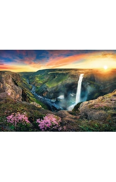 Trefl 27091 İzlanda Haifoss Şelalesi 2000 Parça Puzzle