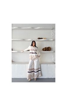 Wellway İthal Chokella Kumaş Çiçekli Tunik Gömlek & Pantolon 2li Takım-bej -26107 Bej Wellway İthal Chokella Kumaş Çiçekli Tunik Gömlek & Pantolon 2li Takım-bej -26107 Bej