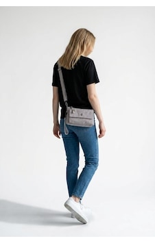 Baginn Paraşüt Kumaş Mini Çapraz Askılı Kadın Çanta Yağmur Geçirmez El Askılı Çanta 20 12 Cm Telefonluk Lila Baginn Paraşüt Kumaş Mini Çapraz Askılı Kadın Çanta Yağmur Geçirmez El Askılı Çanta 20 12 Cm Telefonluk Lila
