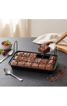 Deconox 18 Bölmeli Kare Kesim Brownie Ve Kek Kalıbı Diğer Deconox 18 Bölmeli Kare Kesim Brownie Ve Kek Kalıbı Diğer