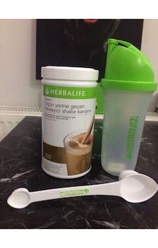 Herbalife Shake Shaker Ve Kaşık Hediye (509012201) Herbalife Shake Shaker Ve Kaşık Hediye (509012201)
