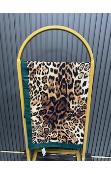 Bonjela Soft Pamuklu Şal Leopar Desen Lbs1011-33737 Çok Renkli Bonjela Soft Pamuklu Şal Leopar Desen Lbs1011-33737 Çok Renkli