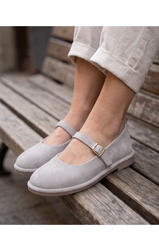 Futsishoes Sora Açık Gri Hakiki Süet Deri Rahat Kalıp Mary Jane Tokalı Kadın Babet Futsishoes Sora Açık Gri Hakiki Süet Deri Rahat Kalıp Mary Jane Tokalı Kadın Babet