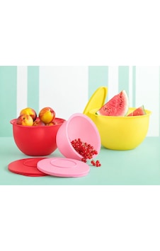 Tupperware Eco Set 3 Lü 1 Adet 4,3 1 Adet 2,5 Lt 1adet 1,3 Lt Çok Renkli