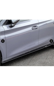 Cupra Leon Marşpiyel Parlak Siyah Cupra Leon Marşpiyel Parlak Siyah