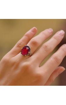 14k Altın Granat Lal Taşlı Yüzük 14k Altın Granat Lal Taşlı Yüzük