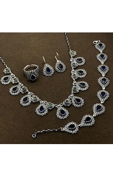 Damla Model Safir Taşlı Gümüş Oksitli Telkari Kadın Set Damla Model Safir Taşlı Gümüş Oksitli Telkari Kadın Set