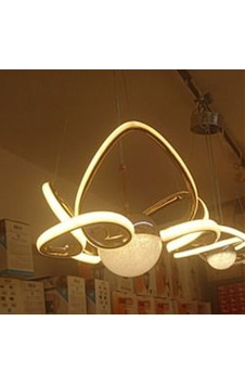 Has Light Küçük Kelebek Model Led Avize 3 Renkli Altın Renk Gövde Has Light Küçük Kelebek Model Led Avize 3 Renkli Altın Renk Gövde