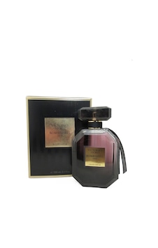 Victoria's Secret Bombshell Oud Kadın Parfüm EDP 100 ML Victoria's Secret Bombshell Oud Kadın Parfüm EDP 100 ML