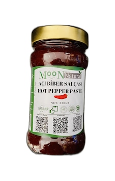 Moon Natural Acı Biber Salçası / Hot Pepper Paste 330 G Moon Natural Acı Biber Salçası / Hot Pepper Paste 330 G