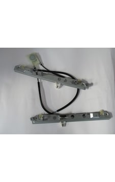 Renault Megane 2 03/06 Ön Cam Kri Kosu Sağ Elektri Kli /motorsuz 2kapı Hushan Renault Megane 2 03/06 Ön Cam Kri Kosu Sağ Elektri Kli /motorsuz 2kapı Hushan