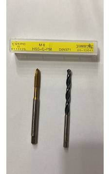 M6 Titan Kaplı Düz Kılavuz 5 MM Hss Matkap Ucu M6 Titan Kaplı Düz Kılavuz 5 MM Hss Matkap Ucu