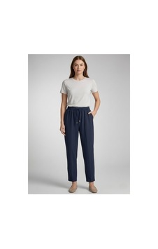Milera Lacivert Beli Lastikli Bağcıklı Rahat Klasik/havuç Kesim Double Kumaş Pantolon Lacivert - 884222785 Lacivert Milera Lacivert Beli Lastikli Bağcıklı Rahat Klasik/havuç Kesim Double Kumaş Pantolon Lacivert - 884222785 Lacivert