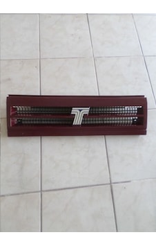 Tofaş Doğan Kartal Slx Şahin S Ön Panjur 3 Bacak,ortadan Çizgili Panjur Fı140 Bordo Boyalı 0000 Tofaş Doğan Kartal Slx Şahin S Ön Panjur 3 Bacak,ortadan Çizgili Panjur Fı140 Bordo Boyalı 0000