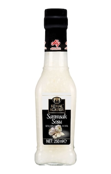 Kemal Kükrer Sarımsak Sosu 250 ML Kemal Kükrer Sarımsak Sosu 250 ML