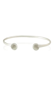 Kadir Jewellery 925 Ayar Gümüş Kaplama El İşçiliği Zirkon Taşlı Kadın Charm Bileklik Gri Kadir Jewellery 925 Ayar Gümüş Kaplama El İşçiliği Zirkon Taşlı Kadın Charm Bileklik Gri