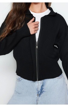 Ersefa Kadın Modern Tarz Regular Polo Yaka Regular Triko Hırka Siyah Ersefa Kadın Modern Tarz Regular Polo Yaka Regular Triko Hırka Siyah