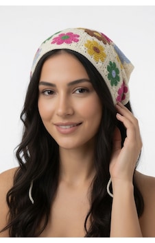Yazlık Çiçek Motifli Üçgen Triko Bandana Kadın Ayarlanabilir Saç Aksesuarı Çok Renkli Yazlık Çiçek Motifli Üçgen Triko Bandana Kadın Ayarlanabilir Saç Aksesuarı Çok Renkli