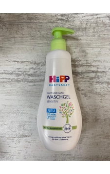 Hipp Babysanft Saç ve Vücut Banyo Jeli 400 ml Hipp Babysanft Saç ve Vücut Banyo Jeli 400 ml