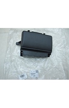 Peugeot 106 Sigorta Kutusu 6547.e2
