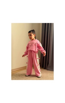 Toikids %100 Pamuklu Fiyonk Detaylı Alt-üst Eşofman Takımı Pembe Toikids %100 Pamuklu Fiyonk Detaylı Alt-üst Eşofman Takımı Pembe