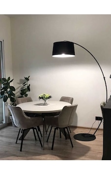 Riolight Vıntage, Modern Siyah Metal Gövde 1xe27 Siyah Kumaş Hareketli Başlık Lambader,köşe Lambası