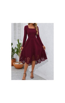 Butik İstanbul Kadın Uzun Kollu Kare Yakalı Etek Ucu Lazer Çiçek Kesim Detaylı Midi Ithal Krep Elbise Bordo Butik İstanbul Kadın Uzun Kollu Kare Yakalı Etek Ucu Lazer Çiçek Kesim Detaylı Midi Ithal Krep Elbise Bordo