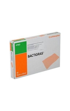 Smith&Nephew Bactigras Parafinli Yara Örtüsü 10 x 10 CM 10 Adet Smith&Nephew Bactigras Parafinli Yara Örtüsü 10 x 10 CM 10 Adet