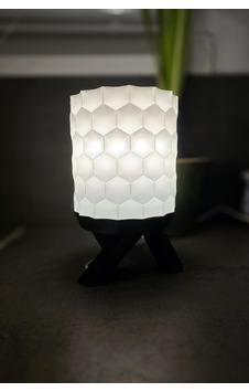 Modern Dekoratif Abajur Led Ampul Masa Lambası Geometrik Tasarım Beyaz Modern Dekoratif Abajur Led Ampul Masa Lambası Geometrik Tasarım Beyaz