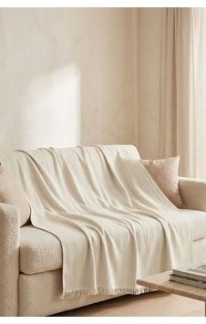 İskandinav Dokulu Pamuklu Saçaklı Koltuk Örtüsü Ve Koltuk Şalı Kaymaz Terletmez 170x200 Cm Ekru İskandinav Dokulu Pamuklu Saçaklı Koltuk Örtüsü Ve Koltuk Şalı Kaymaz Terletmez 170x200 Cm Ekru