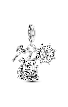Viking Langskip, Balta Ve Dümen Sallantılı Charm Gümüş Viking Langskip, Balta Ve Dümen Sallantılı Charm Gümüş