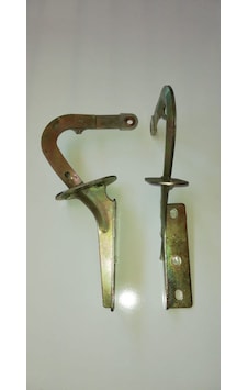 Kaput Menteşesi D22/yd25 1998-2005 Sol Kaput Menteşesi D22/yd25 1998-2005 Sol
