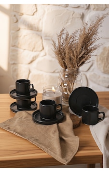 Keramika Mat Siyah Stackable Çay Takımı 8 Parça 4 Kişilik Keramika Mat Siyah Stackable Çay Takımı 8 Parça 4 Kişilik