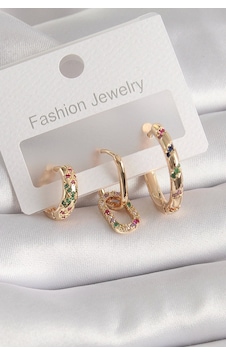 Pirinç Gold Renk Renkli Zirkon Taşlı Halka Model Kadın Küpe Çok Renkli Pirinç Gold Renk Renkli Zirkon Taşlı Halka Model Kadın Küpe Çok Renkli