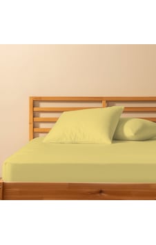 %100 Pamuklu Tek Kişilik Lastikli Çarşaf 120x200+30 50x70 Yastık Kılıfı 1 Adet Sarı %100 Pamuklu Tek Kişilik Lastikli Çarşaf 120x200+30 50x70 Yastık Kılıfı 1 Adet Sarı