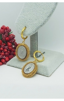 Altın Kaplama Kraliçe II. Elizabeth Çelik Küpe 3,5 cm Altın Altın Kaplama Kraliçe II. Elizabeth Çelik Küpe 3,5 cm Altın