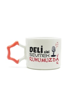 Deli Gibi Sevmek Ruhumuzda Var Baskılı Turuncu Kulplu Yıldız Kupa Deli Gibi Sevmek Ruhumuzda Var Baskılı Turuncu Kulplu Yıldız Kupa
