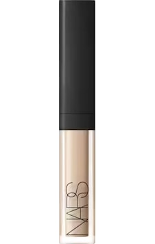 Nars Radiant Creamy Concealer Mini Vanilla Seyehat Boy Kapatıc Nars Radiant Creamy Concealer Mini Vanilla Seyehat Boy Kapatıc