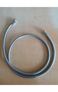 Metal Başlıklı Gri Duş Hortumu 2 Mt Gri Metal Başlıklı Gri Duş Hortumu 2 Mt Gri
