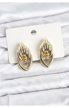 Ceylan Adam Pirinç Gold Renk Sarmal Damla Model Vintage Kadın Küpe Çok Renkli Ceylan Adam Pirinç Gold Renk Sarmal Damla Model Vintage Kadın Küpe Çok Renkli