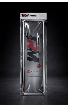 Araç Plakalığı Dayanıklı Malzeme Standart Ölçü Şık Tasarım Krom Çerçeveli Araç Plakalığı Dayanıklı Malzeme Standart Ölçü Şık Tasarım Krom Çerçeveli