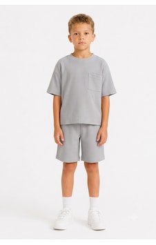 Monox Unisex 5-12 Yaş Petek Dokulu Oversize Yazlık Şort Tişört Takım Gri Monox Unisex 5-12 Yaş Petek Dokulu Oversize Yazlık Şort Tişört Takım Gri