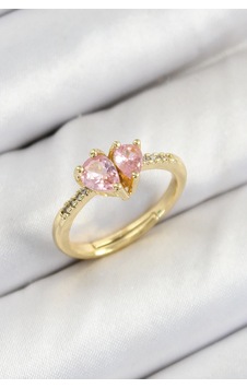 Pirinç Zirkon Taşlı Pembe Model Gold Renk Kadın Yüzük Pirinç Zirkon Taşlı Pembe Model Gold Renk Kadın Yüzük