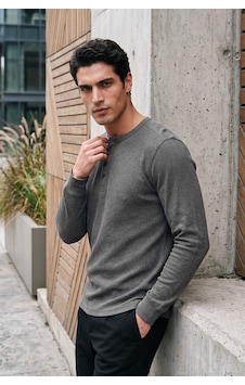 Buratti Pamuklu Regular Fit Düğmeli Bisiklet Yaka Sweat Erkek Sweat 5905852 Antrasit Buratti Pamuklu Regular Fit Düğmeli Bisiklet Yaka Sweat Erkek Sweat 5905852 Antrasit