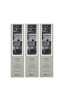 Davines Mask Vibrachrom Saç Boyası 100 Ml. 3 Adet Davines Mask Vibrachrom Saç Boyası 100 Ml. 3 Adet
