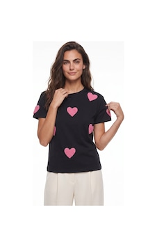 Onloox Kadın Siyah Siyah Pamuklu Bisiklet Yaka Kısa Kollu Basic Kalp Süzene Nakış Detaylı Örme T-shirt Onloox Kadın Siyah Siyah Pamuklu Bisiklet Yaka Kısa Kollu Basic Kalp Süzene Nakış Detaylı Örme T-shirt