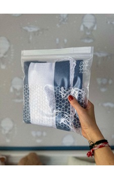Zip Bag Kilitli Ve Çok Amaçlı Buzdolabı Poşeti 20 Adet 27x30 Cm Zip Bag Kilitli Ve Çok Amaçlı Buzdolabı Poşeti 20 Adet 27x30 Cm
