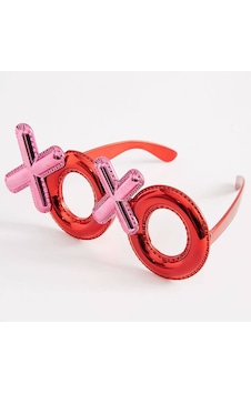 Kırmızı Renk Xoxo Yazılı Parti Gözlüğü 17x7 Kırmızı Renk Xoxo Yazılı Parti Gözlüğü 17x7